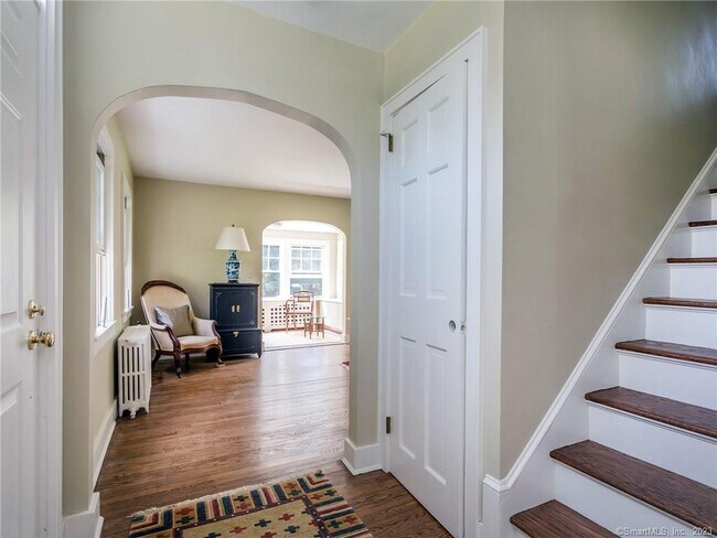 Photo - 33 Washington Ave