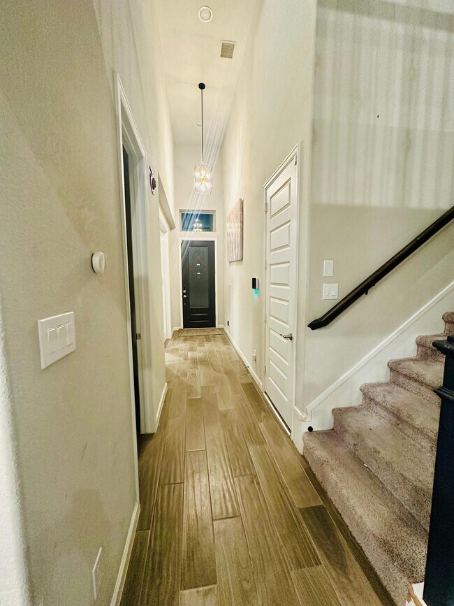 Photo - 18531 Wolf Mountain Ln