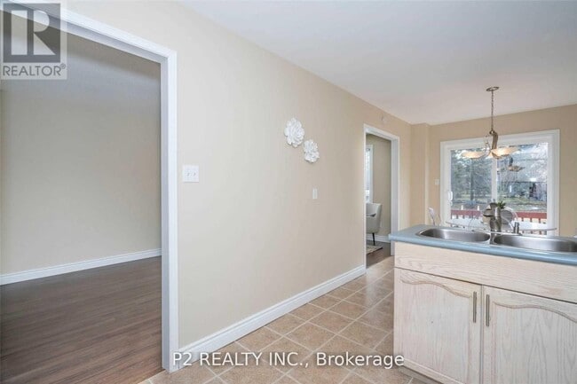 Photo - 37 Oakridge Ct