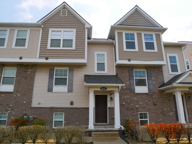Photo - 4637 Bradley Cir