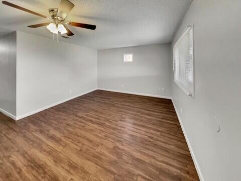 Photo - 2107 35th St