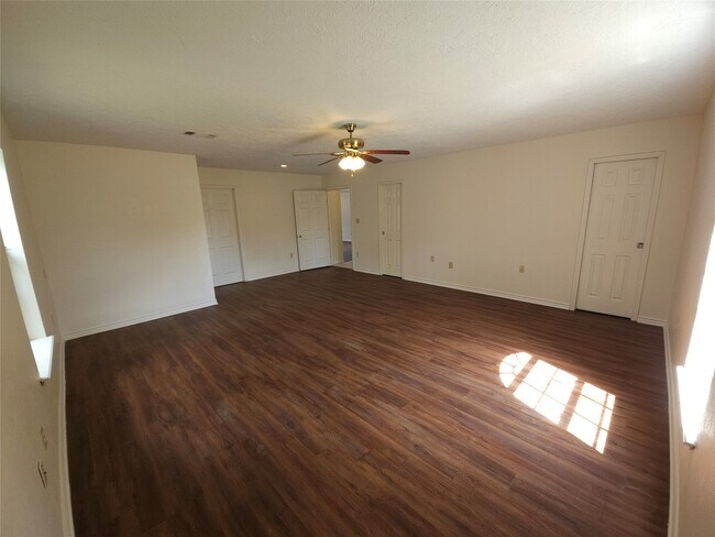 Photo - 418 Texas St