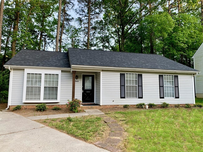Building Photo - 2909 Golden Oak Ct Rental