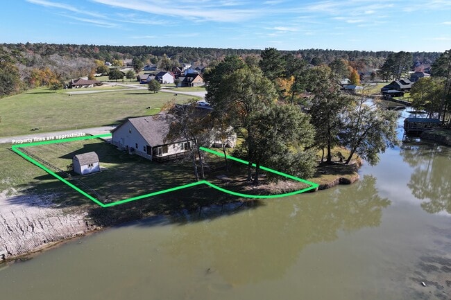 Photo - 14 Wildwood Lake Dr