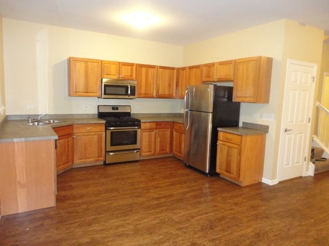 Photo - 2062 Middlebury Dr