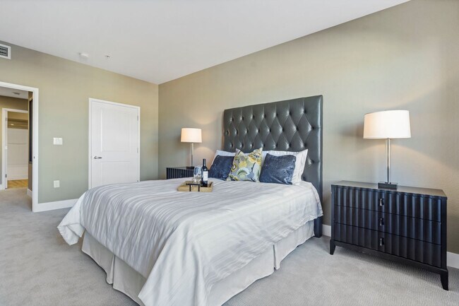 Santana Row apartments — community photo