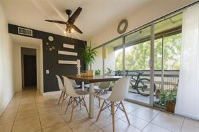 Photo - 5332 NE 6th Ave Unit G12