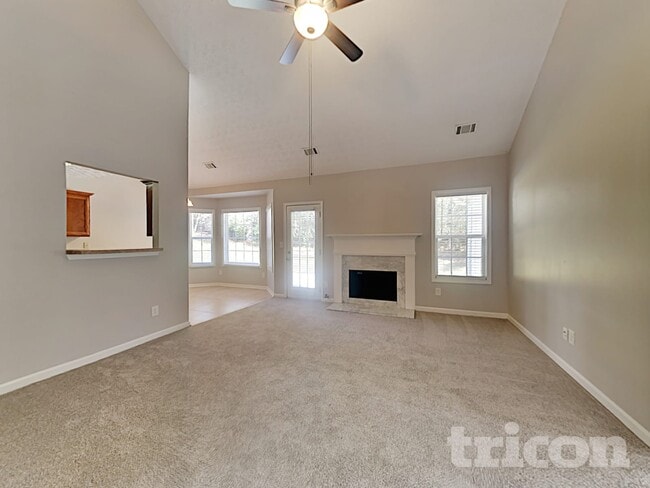 416 Camella Cir