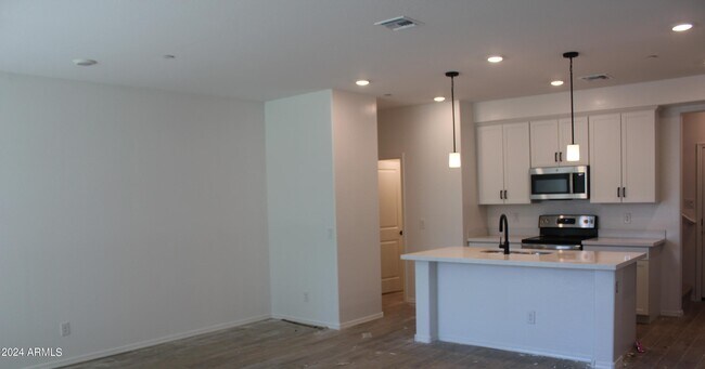 Photo - 2628 S Voyager Dr