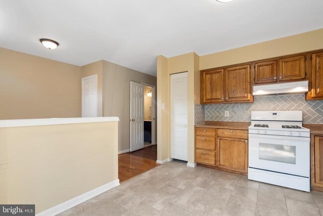 8608 Rocky Gap Ct