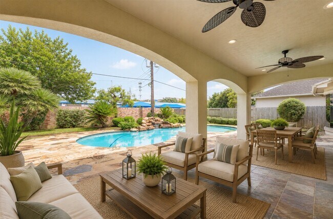 Photo - 1611 Copperas Cove