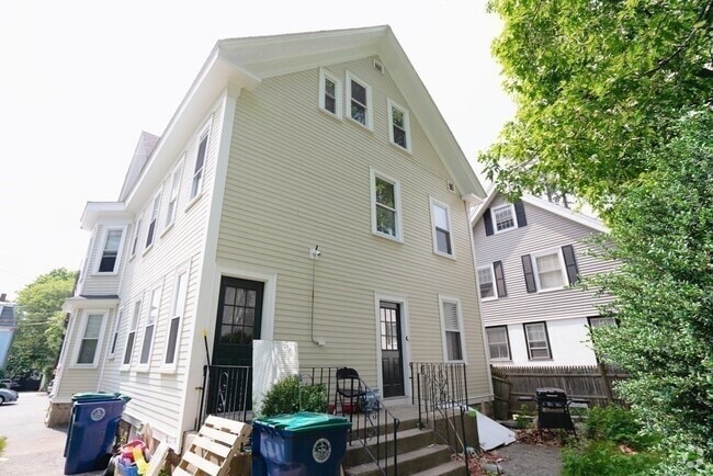 Building Photo - 315 Lafayette St Unit 2 Rental