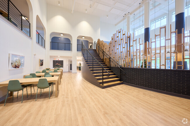LOBBY - The Marshall Rochester Apartments