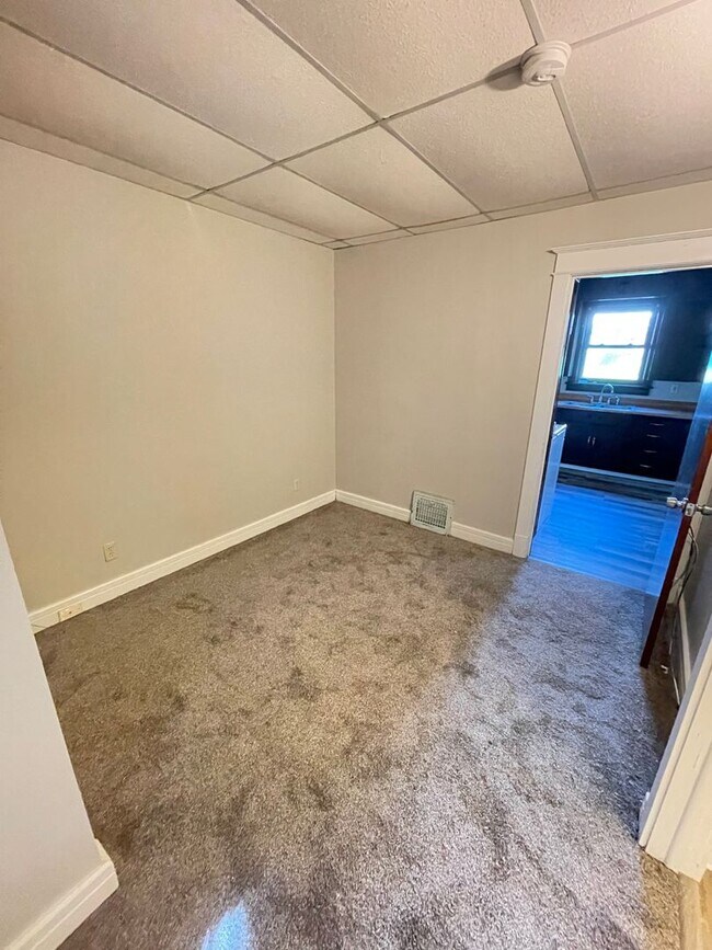 Photo - Available June 13th - 4 BED 2 BATH