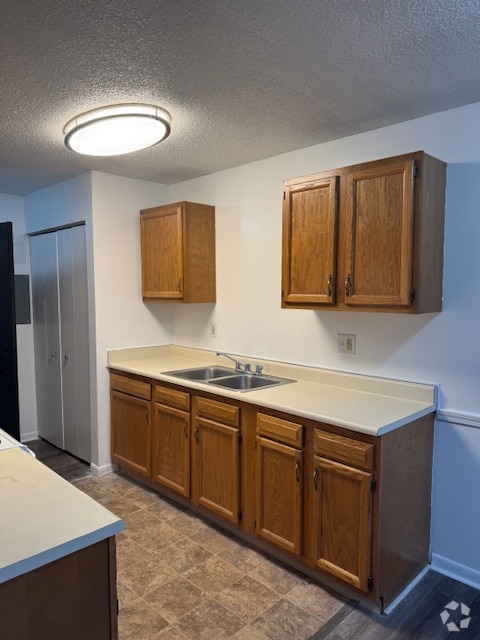 Building Photo - 595 Wagner Dr Rental