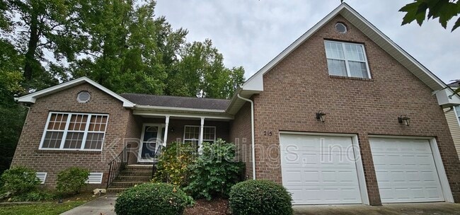 Photo - 215 Bayberry Ln