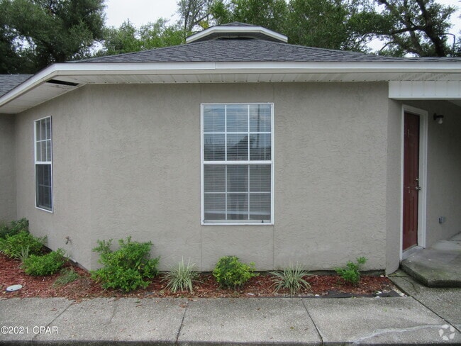 Building Photo - 1401 Gulf Ave Unit 3 Rental
