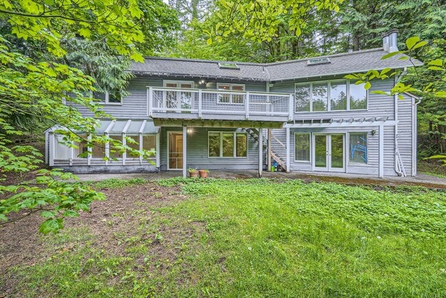 Available NOW! Waterfront >> Newly Remodel... - Available NOW! Waterfront >> Newly Remodel... House