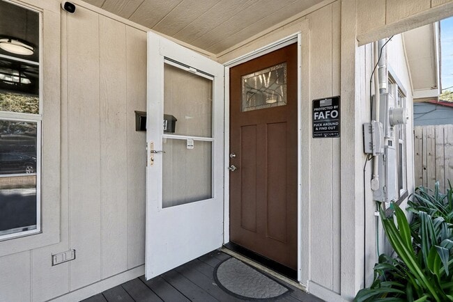 Photo - 234 E 1st St