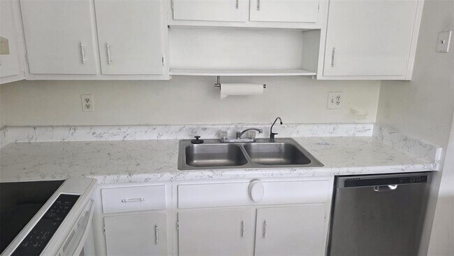 6328 Newtown Cir Unit B2