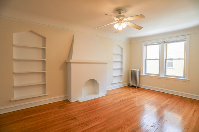 Photo - 2238 W Farwell Ave Condo Unit 3A