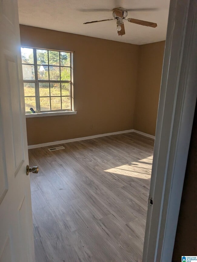 Photo - 11 Hammonds Dr