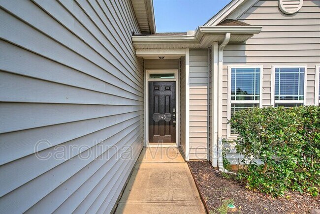Photo - 148 Caledonia Dr