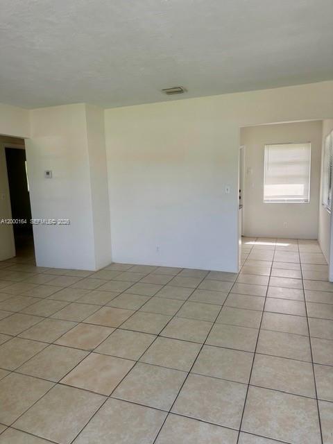 Photo - 5649 SW 27th St Unit 1