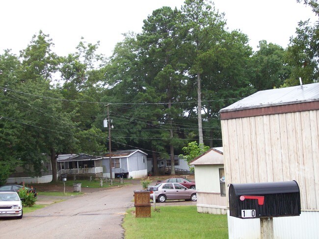 Photo - Cherry Valley Mobile Home Park