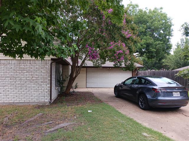 Photo - 704 Allison Dr