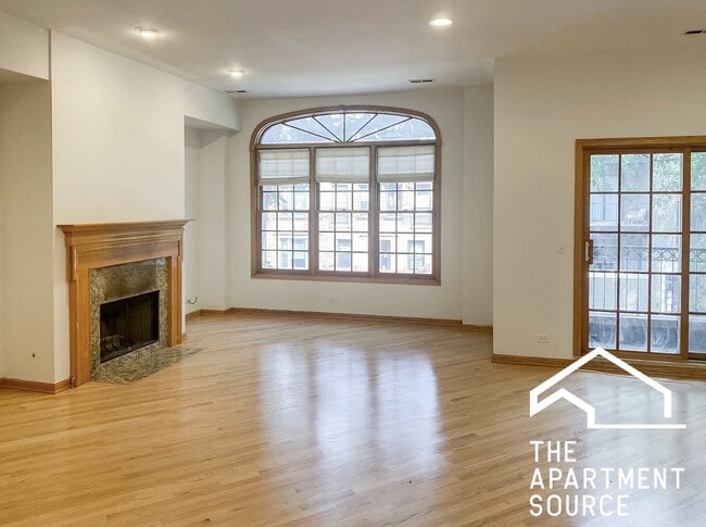 Building Photo - 3338 N Sheffield Ave Unit 3