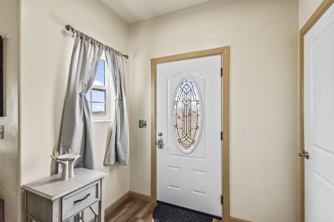 Building Photo - Stylish Furnished Tiny Home • 1 Bedroom • Laundry • Gated Community Unit A