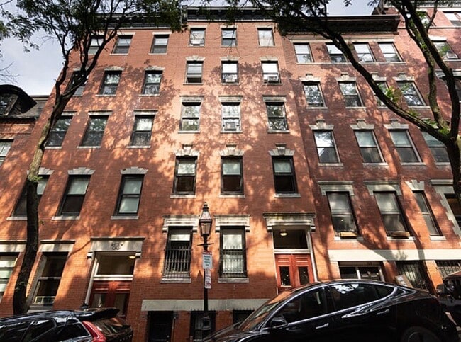 Building Photo - 48 Garden St Unit 4