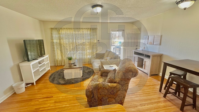 Photo - 1258 N Crestway St