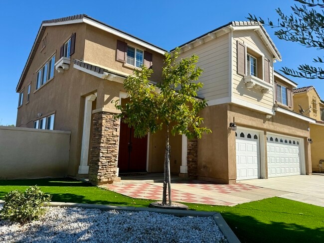 Building Photo - 28610 Sugarite Canyon Dr Rental
