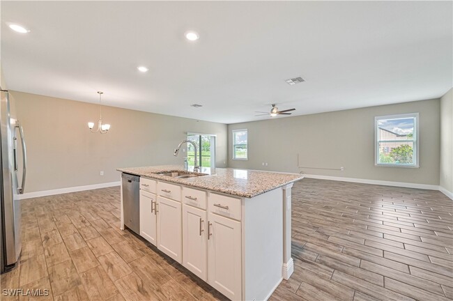 Photo - 208 Castile Ct Casa