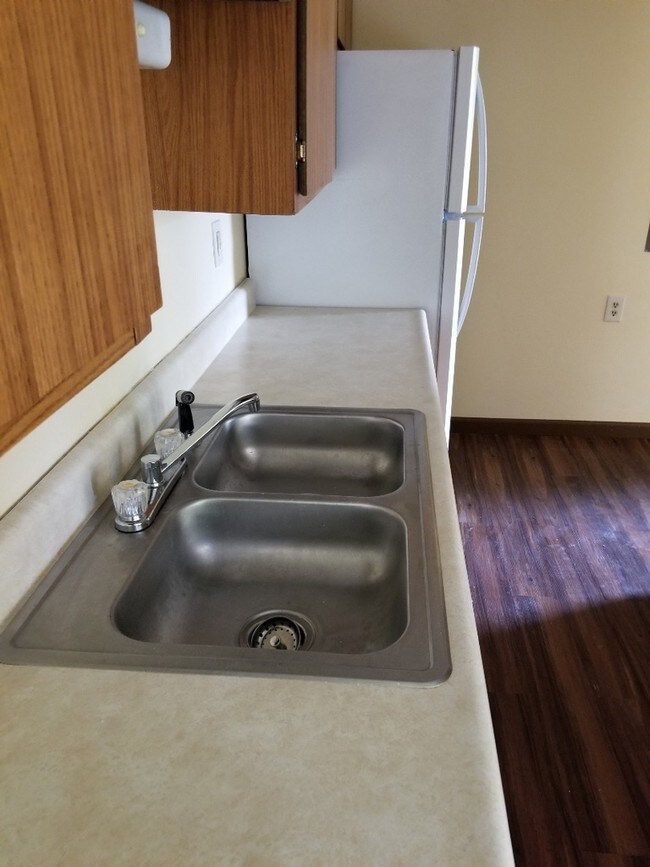 New Eastlawn Apartments For Rent in Jacksonville, IL