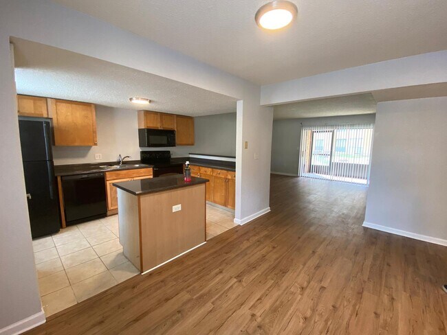 Photo - 1810 NW 23rd Blvd Unit 154