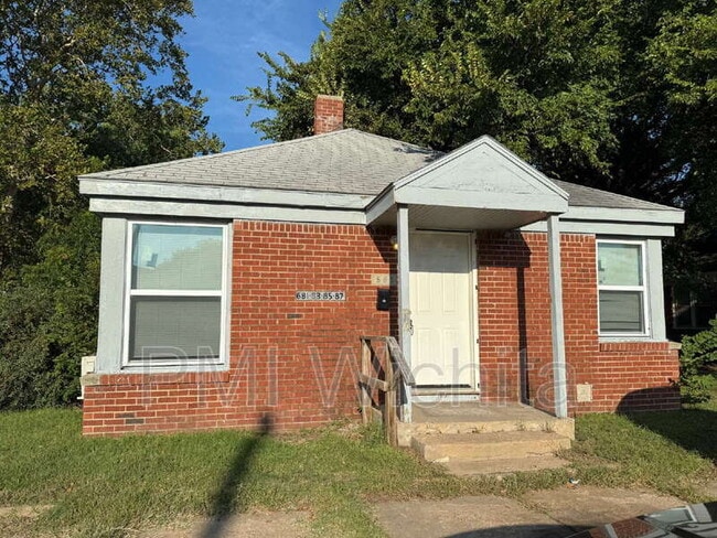 Building Photo - 681 S Kansas St Rental