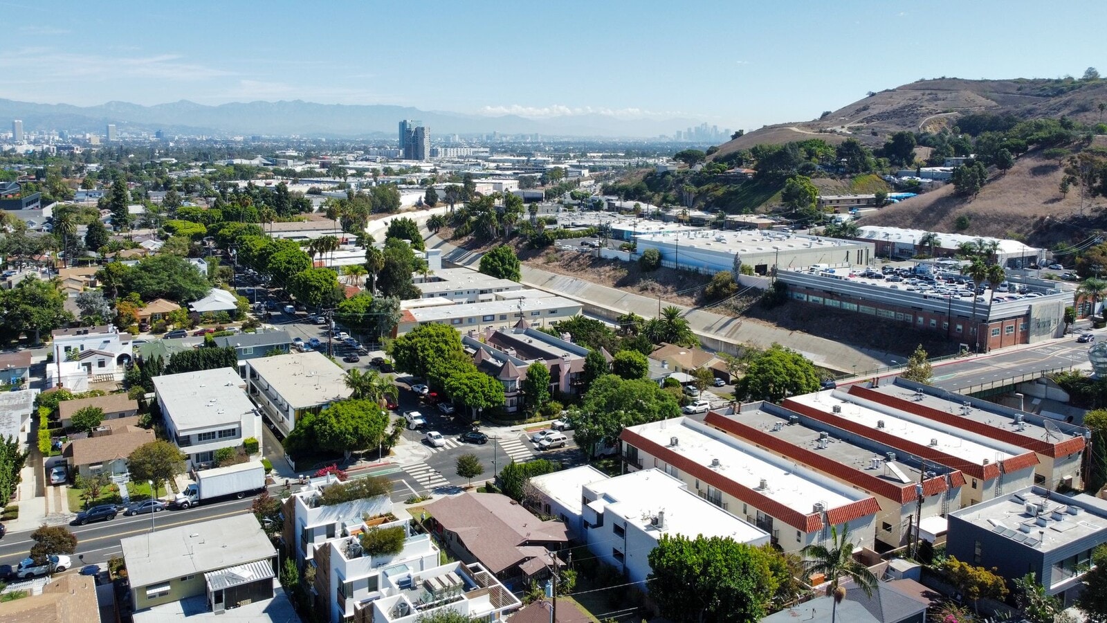 Photo - 4251 Duquesne Ave