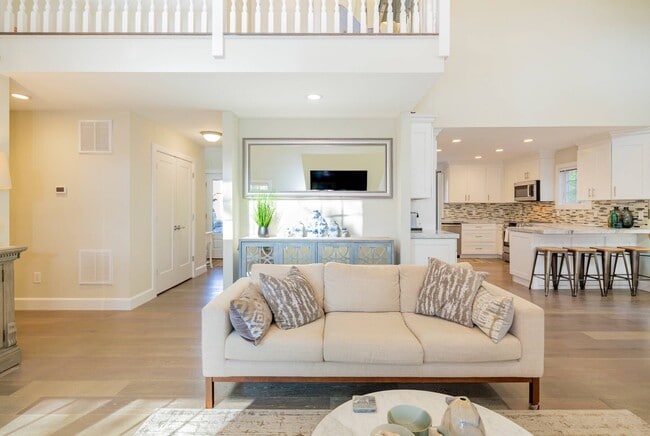 Photo - 16 Lincoln St