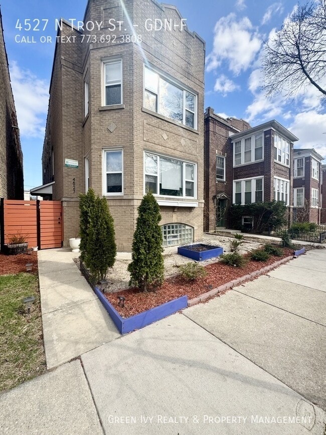Building Photo - 4527 N Troy St Unit GDN-F