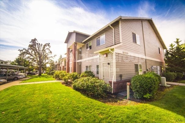 Building Photo - 10020 SW 125th Ave Unit 107 B