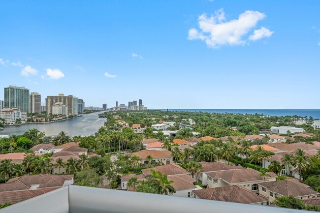Building Photo - 19380 Collins Ave Unit 1224