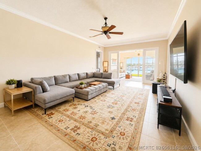Photo - 15 Harbour Isle Dr W Unit 101