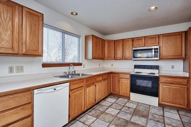 Photo - 3323 S Andes St