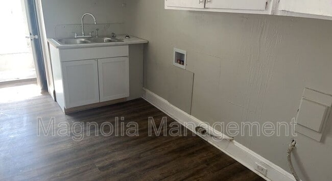 Photo - 410 E Montgomery St Unit Apt A