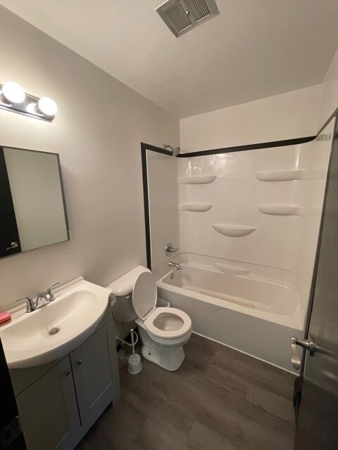 770 University Ave Unit 5