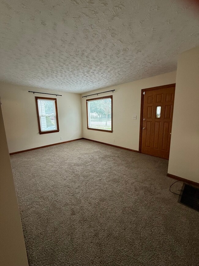 Photo - 788 E Archwood Ave