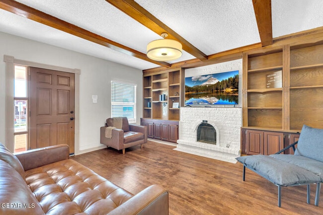 Photo - 2723 Grant Ave